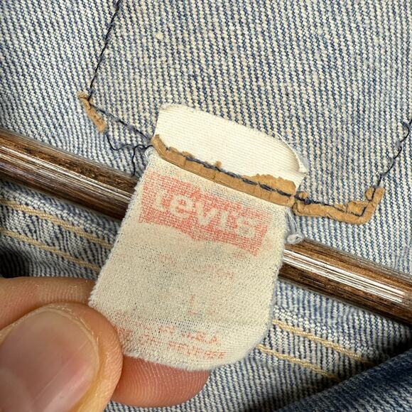 Vintage Levis Denim Jacket Men's Large Made In USA 80s Brown Tab Cut Vest Faded - Picture 5 of 12